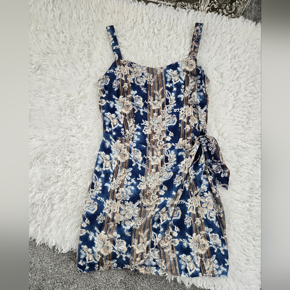 Jay Jacobs vintage-style floral wrap dress.  Cottagecore/Boho. Size 9/10 fits li